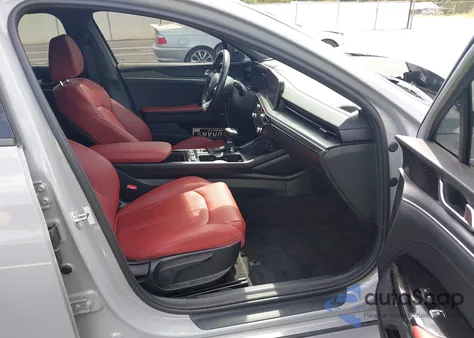 2025 Kia K5 Gt-Line z USA, uszkodzony, nr VIN KNAG64J75S5268173